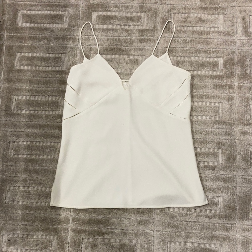 Cooper and Ella sleeveless. White size XS